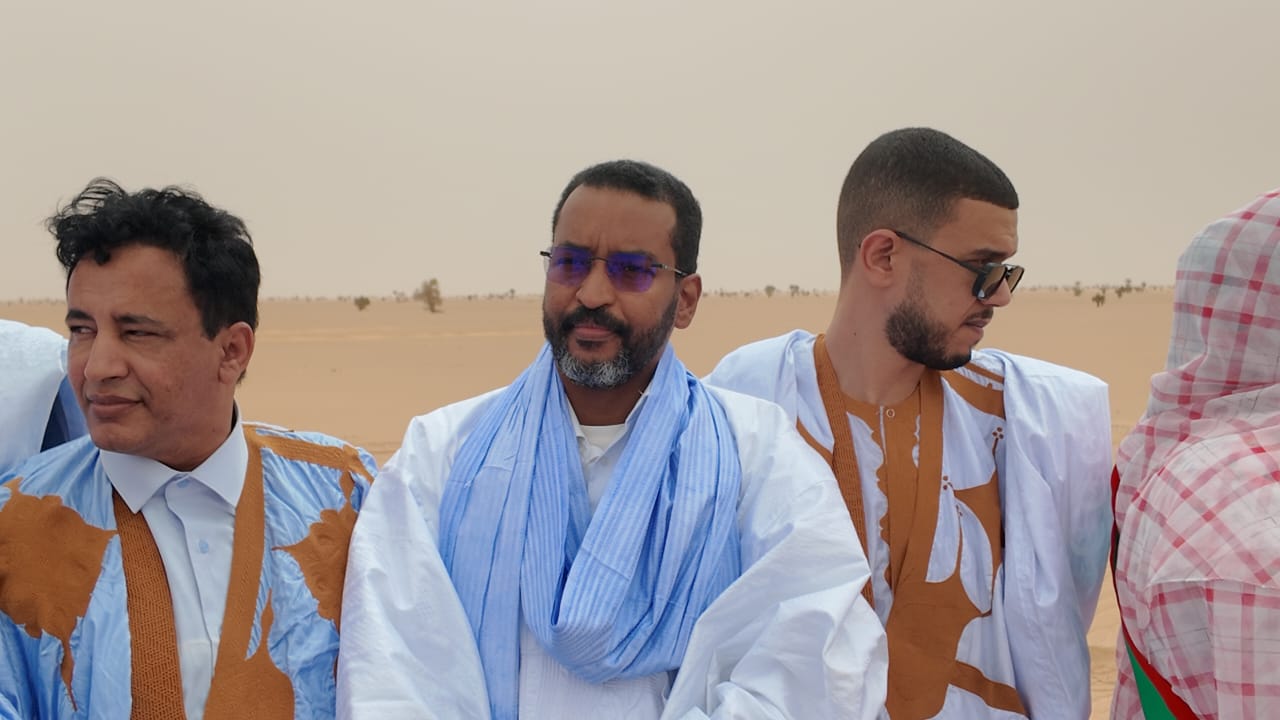 السفير محمد عبد العزيز ولد محمدو في واجهة التحضير لزيارة الرئيس إلى بنشاب